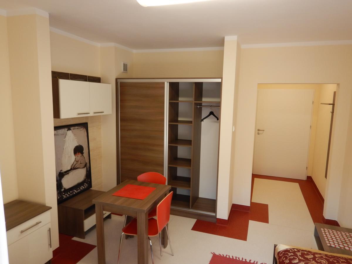 Hostel Sklodowska ลูบลิน ภายนอก รูปภาพ
